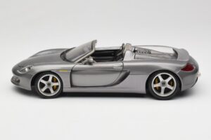 Porsche Carrera GT Šedý Metalíza Maisto 1:18 36622-R1 Kov – obrázok 4 z 8