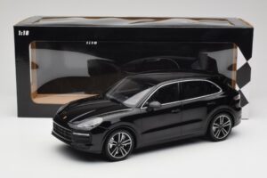 Porsche Cayenne 958 Turbo S Čierny Minichamps 1:18 155066070 Kov – obrázok 6 z 6