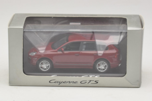 Porsche Cayenne 955 GTS Červený So Striebornými Kolesami Minichamps 1:43 WAP02000818 Kov – obrázok 4 z 4