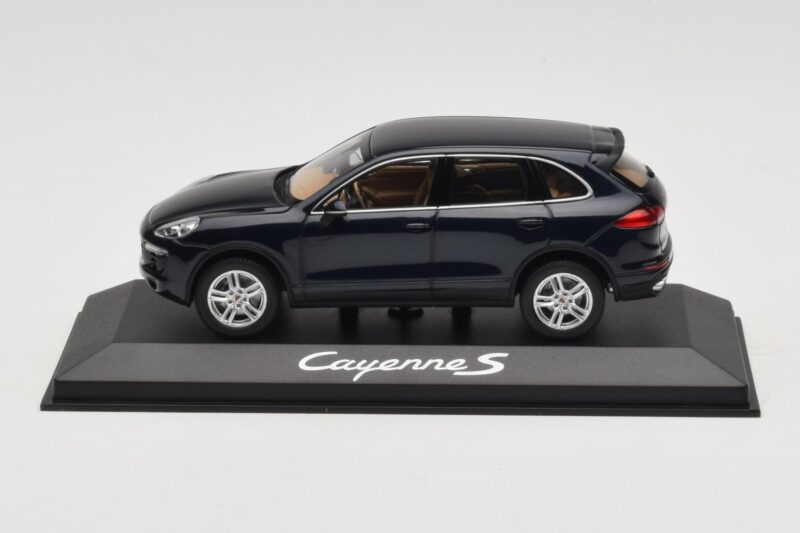 Porsche Cayenne 958 S Blue Metallic Minichamps 1:43 WAP0200060E Kov