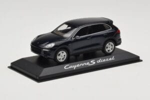 Porsche Cayenne 958 S Diesel Blue Metallic Minichamps 1:43 WAP0200080E Kov – obrázok 2 z 4