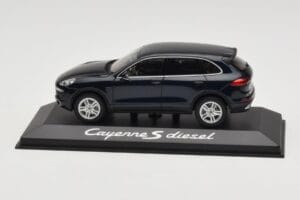 Porsche Cayenne 958 S Diesel Blue Metallic Minichamps 1:43 WAP0200080E Kov