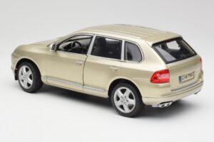 Porsche Cayenne Turbo 955 Béžový Maisto 1:18 WAP02100113 Kov – obrázok 7 z 8