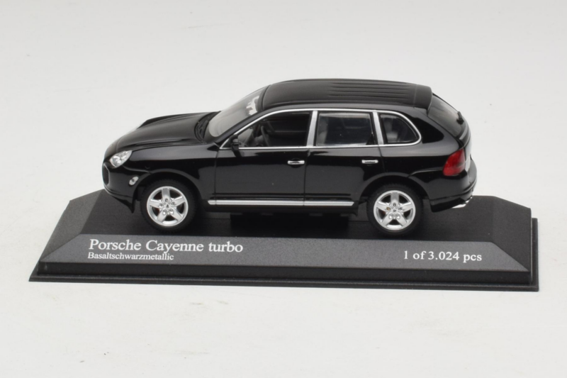 Porsche Cayenne 955 Turbo Black Metallic Minichamps 1:43 400061080 Kov