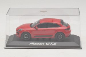Porsche Macan 95B GTS Červený Minichamps 1:43 WAP0206030G Kov – obrázok 4 z 5