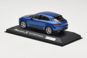 Porsche Macan 95B S Modrý World Premiere Minichamps 1:43 WAP0201550E Kov – obrázok 3 z 4