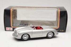 Porsche No. 1 Typ 356 Roadster Strieborný Maisto 1:18 50324 Kov – obrázok 8 z 8