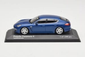 Porsche Panamera 970 4S Blue Metallic Minichamps 1:43 WAP0200419 Kov
