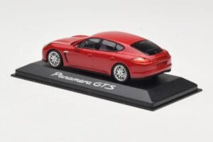 Porsche Panamera 970 GTS Červený Minichamps 1:43 WAP0200230C Kov – obrázok 3 z 4
