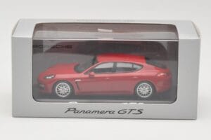 Porsche Panamera 970 GTS Červený Minichamps 1:43 WAP0200230C Kov – obrázok 4 z 4