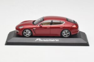 Porsche Panamera 970 Červený Minichamps 1:43 WAP02000119 Kov