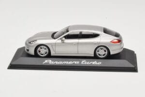 Porsche Panamera 970 Turbo Béžový Minichamps 1:43 WAP0200519 Kov