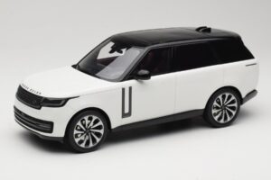 Land Rover Range Rover L460 P530 Autobiography Fuji White GT Spirit 1:18 GT533 Živica
