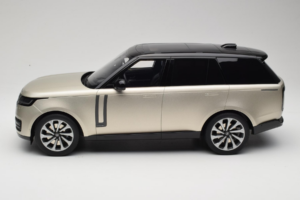 Range Rover L460 P530 Autobiography Sunset Gold GT Spirit 1:12 GT542 Živica – obrázok 3 z 6