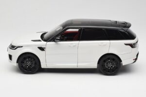 Range Rover Sport L494 Biely Wheelart 1:18 WA180302 Kov – obrázok 4 z 8