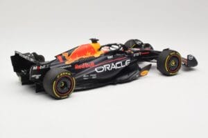 Red Bull Racing RB19 #1 M. Verstappen Winner Monaco GP 2023 Minichamps 1:18 110230701 Kov – obrázok 2 z 6