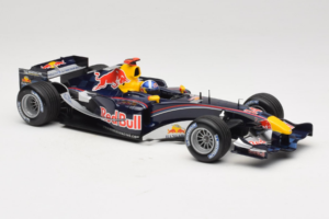 Red Bull RB1 Cosworth #14 D. Coulthard Red Bull Racing Showcar 2005 Minichamps 1:18 100050084 Kov – obrázok 4 z 7