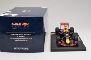 Red Bull RB12 Tag Heuer #3 D. Ricciardo Red Bull Racing 1st Pole Monaco Grand Prix 2016 Minichamps 1:18 117160103 Živica – obrázok 6 z 7