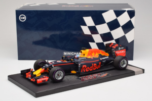 Red Bull RB12 Tag Heuer #3 D. Ricciardo Red Bull Racing 1st Pole Monaco Grand Prix 2016 Minichamps 1:18 117160103 Živica – obrázok 7 z 7