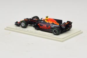 Red Bull RB13 Tag Heuer #33 M. Verstappen 3rd Chinese Grand Prix 2017 Spark 1:43 S5037 Živica – obrázok 3 z 4