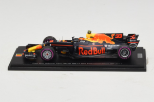 Red Bull RB13 Tag Heuer #33 M. Verstappen Belgian Grand Prix 2017 Spark 1:43 AM33SP8 Živica