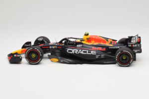 Red Bull RB19 #11 S. Perez Oracle Red Bull Racing Saudi Arabian Grand Prix Winner 2023 Minichamps 1:18 110230111 Živica – obrázok 3 z 6