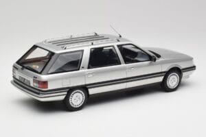 Renault 21 Nevada Strieborný Metalíza Otto 1:18 OT479 Živica – obrázok 2 z 6