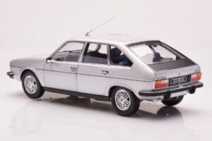 Renault 30 TX Strieborný Norev 1:18 185272 Kov – obrázok 7 z 8