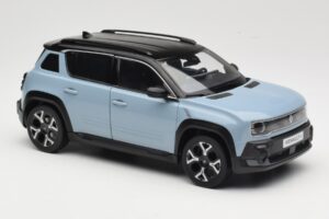 Renault 4 E-Tech Electric Cloud Blue Norev 1:18 185521 Kov – obrázok 6 z 8