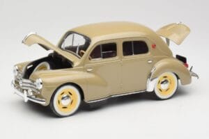 Renault 4CV Berline Gris Ardoise Solido 1:18 8059 Kov – obrázok 2 z 8