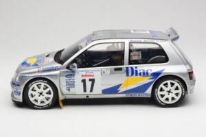 Renault Clio Maxi #17 J. Ragnotti / G. Thimonier Tour de Corse 1995 Otto 1:12 G090 Živica – obrázok 3 z 6