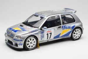 Renault Clio Maxi #17 J. Ragnotti / G. Thimonier Tour de Corse 1995 Otto 1:12 G090 Živica