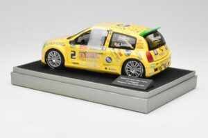 Renault Clio Sport #2 E. Rangoni Renault Clio Trophy Winner 2000 Universal Hobbies 1:18 7711218616 Kov – obrázok 5 z 6