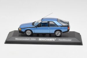 Renault Fuego Modrý Metalíza Minichamps 1:43 400113520 Kov