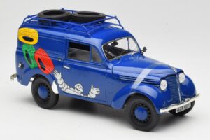 Renault Juvaquatre Michelin Blue Solido 1:18 82008 Kov – obrázok 5 z 8