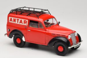 Renault Juvaquatre Utilitaire Červený Solido 1:18 8424 Kov – obrázok 6 z 8