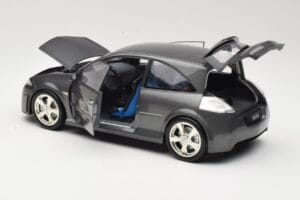 Renault Megane Mk2 RS Vampire Grey Norev 1:18 185101 Kov – obrázok 5 z 8