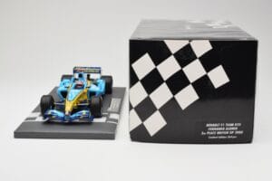 Renault R25 #5 F. Alonso 2nd Place British GP 2005 Minichamps 1:18 117051105 Kov – obrázok 6 z 6