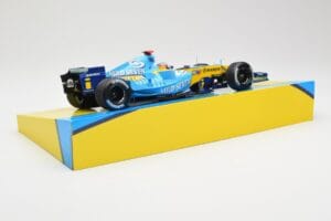 Renault R25 #5 F. Alonso 2nd Place British GP 2005 Minichamps 1:18 147051105 Kov – obrázok 3 z 6