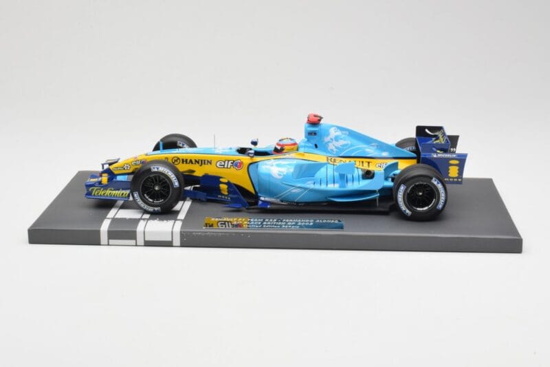 Renault R25 #5 F. Alonso 2nd Place British GP 2005 Minichamps 1:18 117051105 Kov