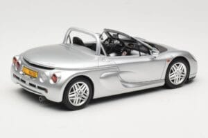 Renault Spider Strieborný Otto 1:18 OT1142 Živica – obrázok 2 z 6