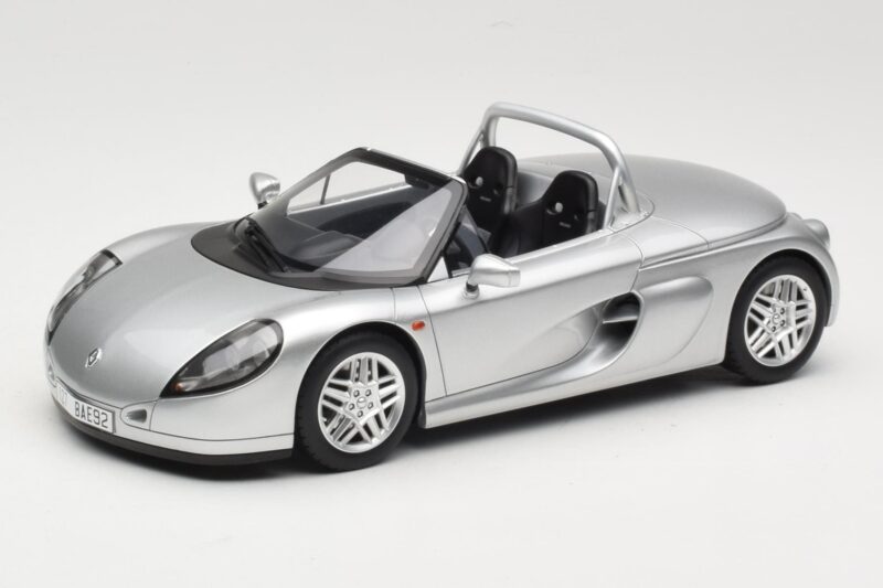 Renault Spider Strieborný Otto 1:18 OT1142 Živica