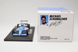 Reynard Spiess F903 #2 M. Schumacher Winner International F3 Fuji Speedway 1990 Minichamps 1:18 517901823 Kov – obrázok 6 z 6