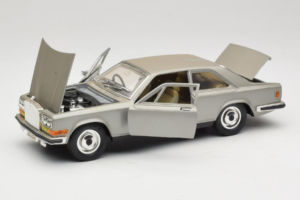 Rolls-Royce Camargue Strieborný Bburago 1:18 3001-M2 Kov – obrázok 2 z 8