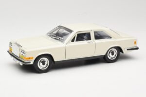 Rolls-Royce Camargue Biely Bburago 1:22 3001-M1 Kov