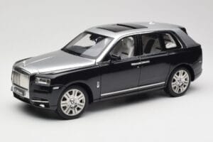 Rolls-Royce Cullinan Čierny & Strieborný OEM 1:18 ROLLS001 Kov