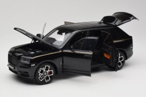 Rolls-Royce Cullinan Čierny S Gold Coachline & Shadow Wheels OEM 1:18 028-15A Kov – obrázok 2 z 8