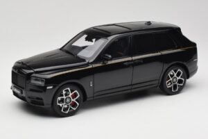 Rolls-Royce Cullinan Čierny S Gold Coachline & Shadow Wheels OEM 1:18 028-15A Kov