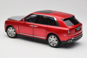 Rolls-Royce Cullinan Červený So Shadow Wheels OEM 1:18 028-18A Kov – obrázok 7 z 8
