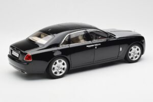 Rolls-Royce Ghost Čierny & Strieborný Kyosho 1:18 008802BKS2 Kov – obrázok 3 z 8